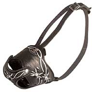 Barbed Wire Painted Leather Riesenschnauzer Muzzle for Training