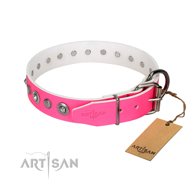 Best quality genuine leather dog collar with remarkable studs