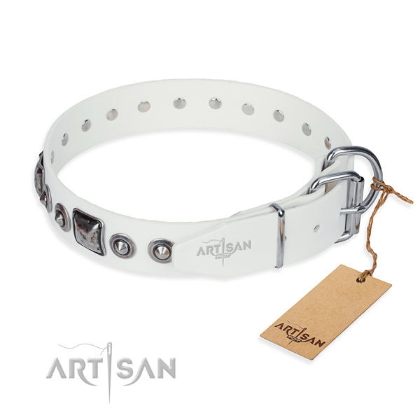Reliable full grain genuine leather dog collar made for comfy wearing
